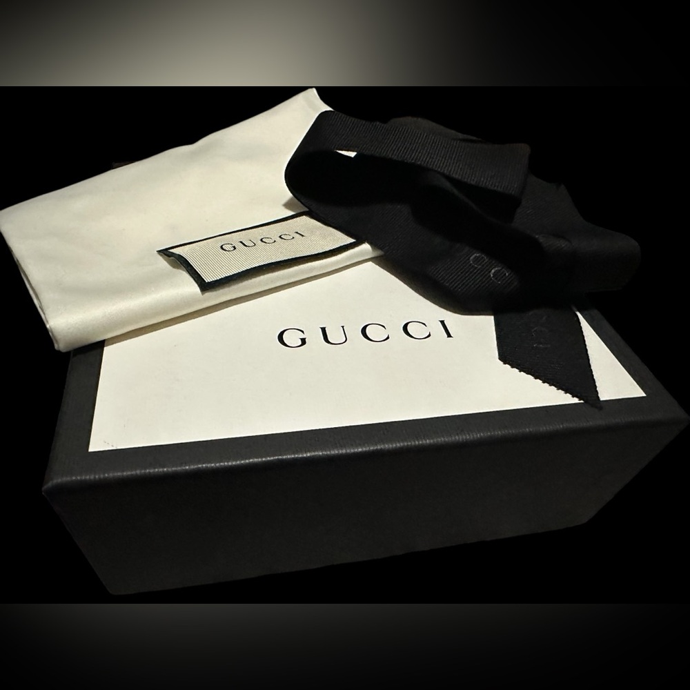 Gucci Velvet Super Mini Dionysus Shoulder Bag EUC! With Box, Dustbag, & Ribbon! - Picture 7 of 16